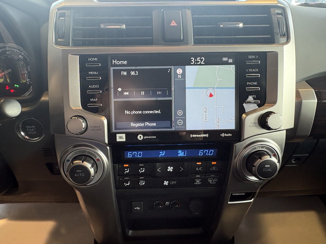 Used 2023 Toyota 4Runner Limited AWD/4WD image 17