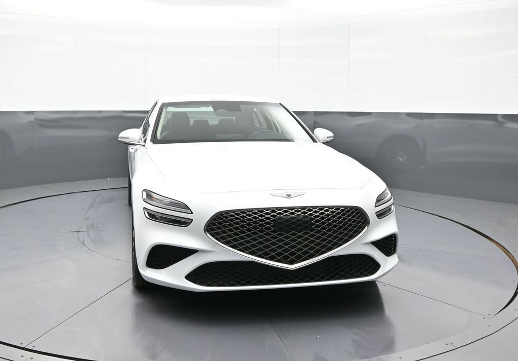 Used 2023 Genesis G70 2.0T AWD/4WD image 2