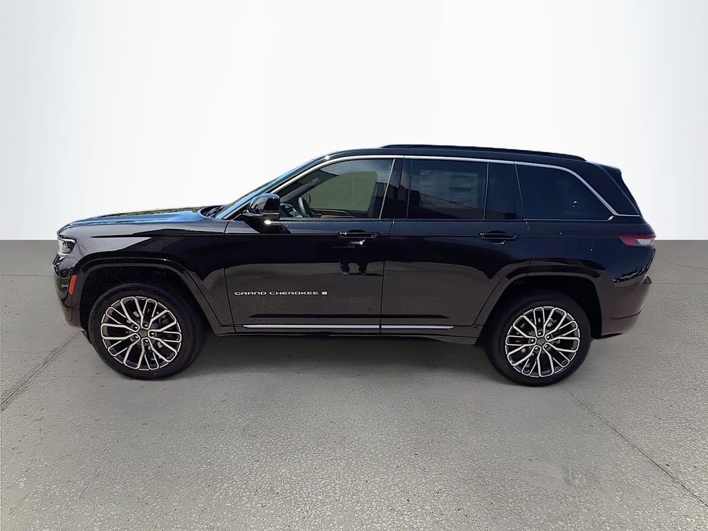 New 2026 Jeep Grand Cherokee Summit AWD/4WD image 7