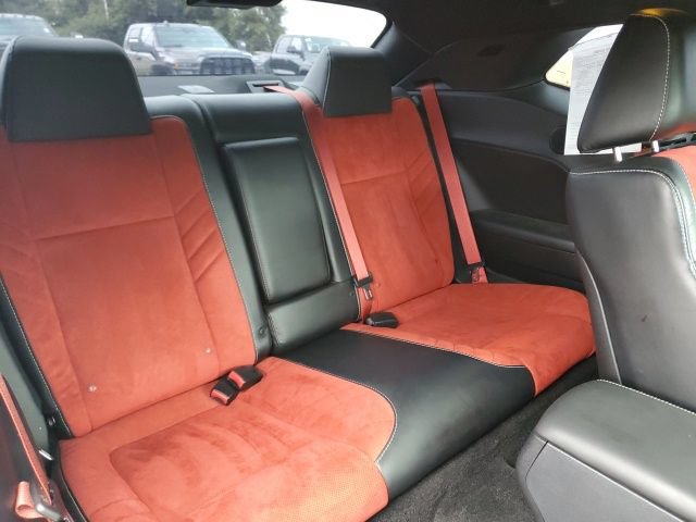 Used 2015 Dodge Challenger SRT Hellcat RWD image 22