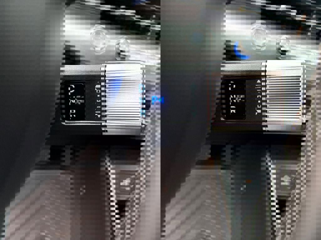 New 2026 Hyundai Kona Limited image 32