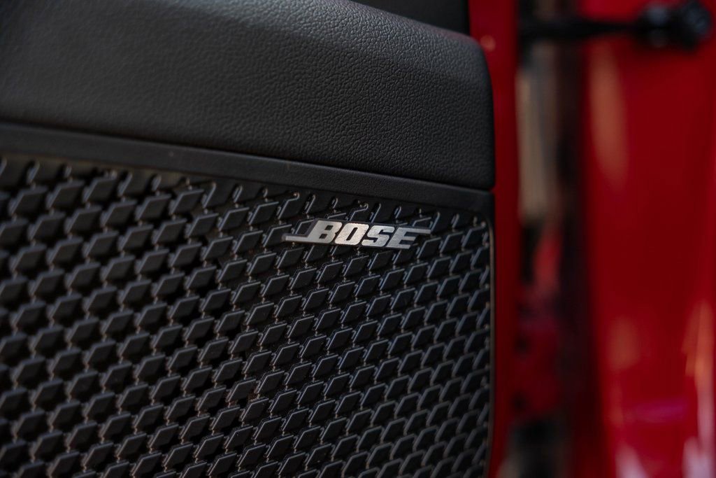 Used 2023 Hyundai Elantra Limited image 12