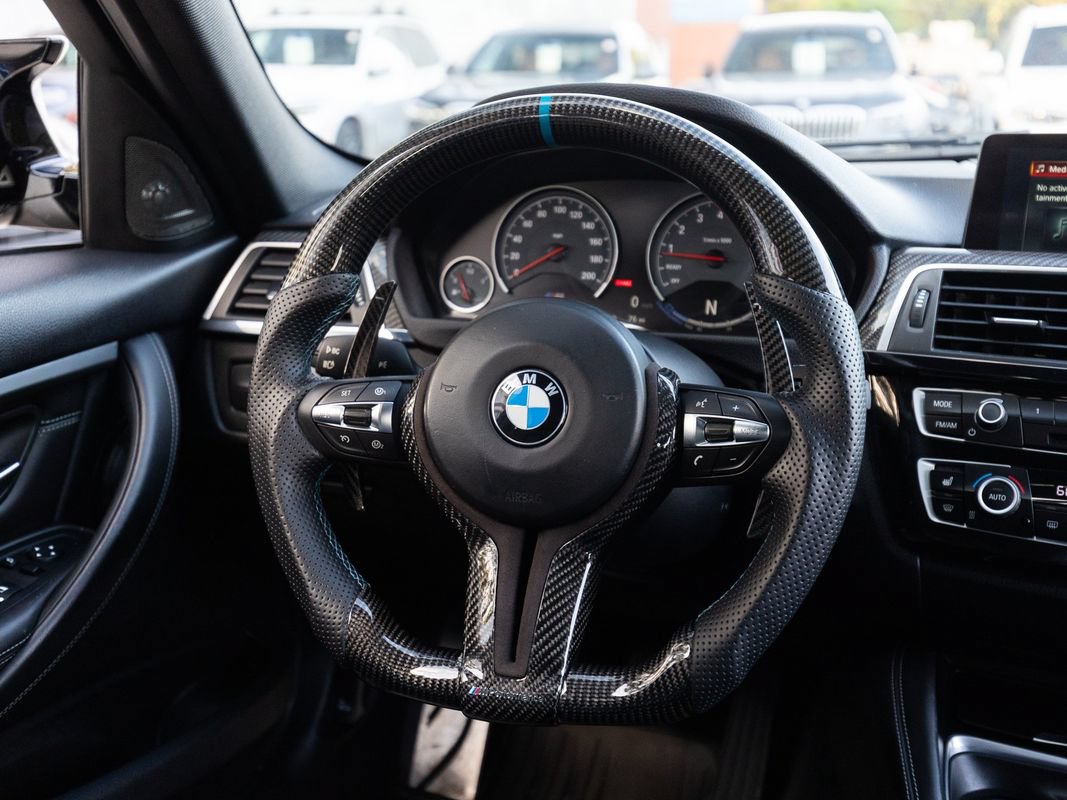 Used 2016 BMW M3 w/ Executive Package RWD image 33