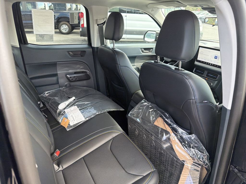 New 2026 Ford Maverick Lobo image 17