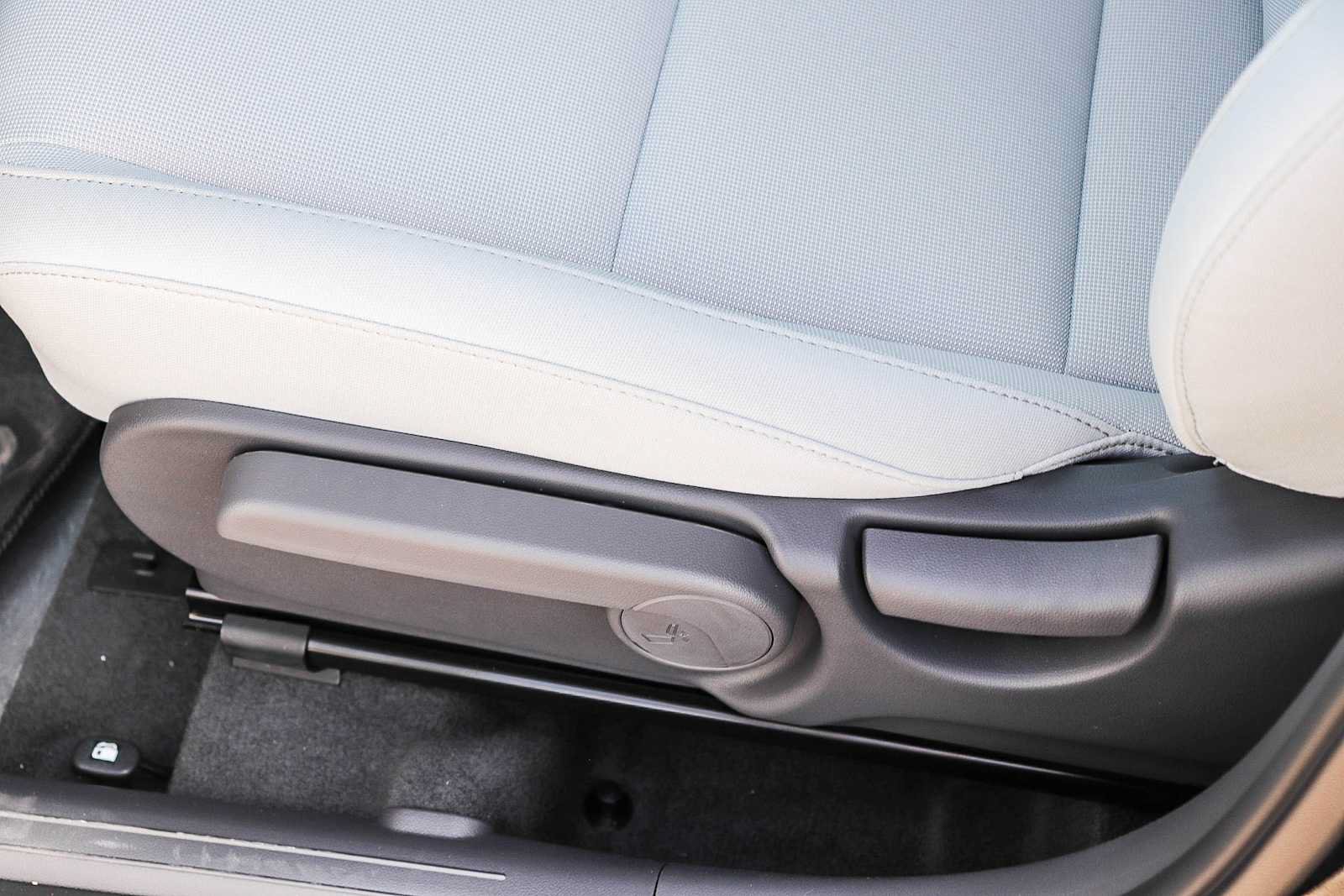 New 2026 Hyundai Kona SEL Sport FWD image 27