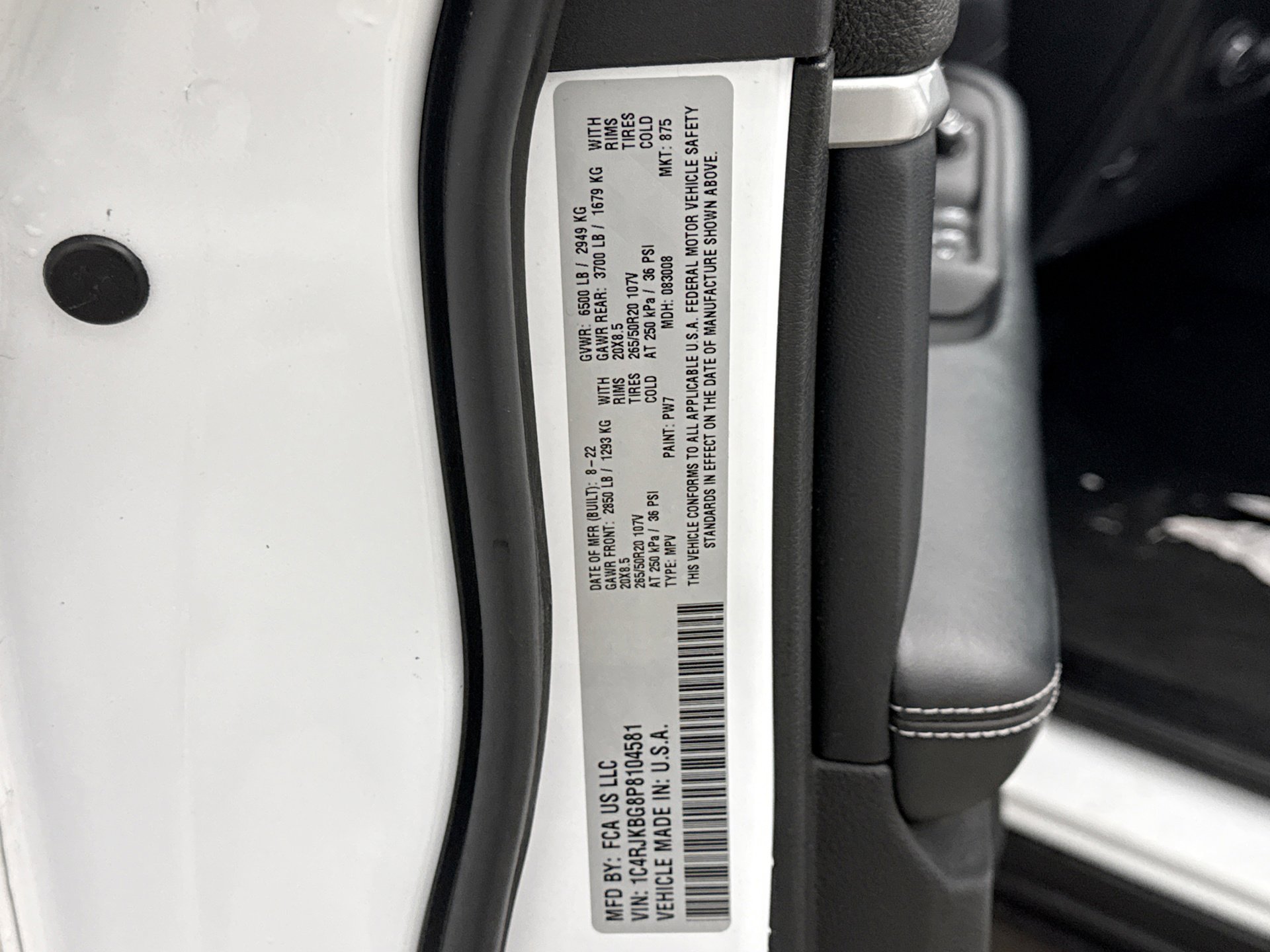 Used 2023 Jeep Grand Cherokee L Limited w/ Luxury Tech Group II image 25