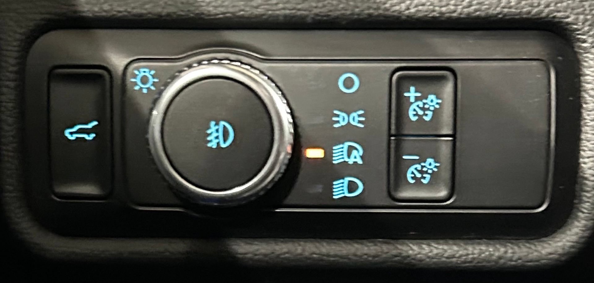Used 2023 Ford Explorer ST w/ Equipment Group 401A AWD/4WD image 83