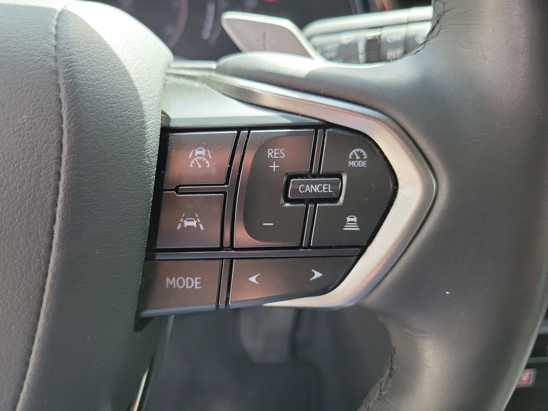 Used 2024 Lexus RX 350 FWD w/ Technology Package image 30