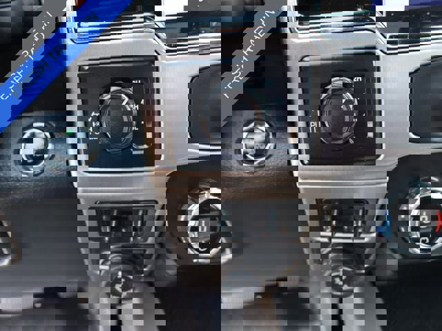 Certified 2022 Ford F250 Platinum w/ FX4 Off-Road Package image 26