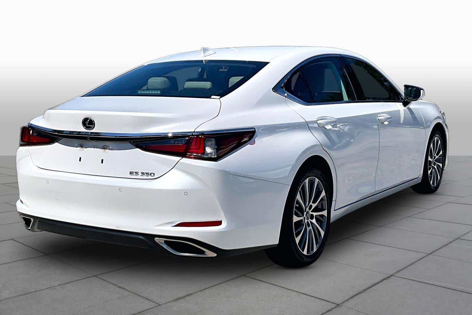 Used 2019 Lexus ES 350 w/ Premium Package FWD image 13