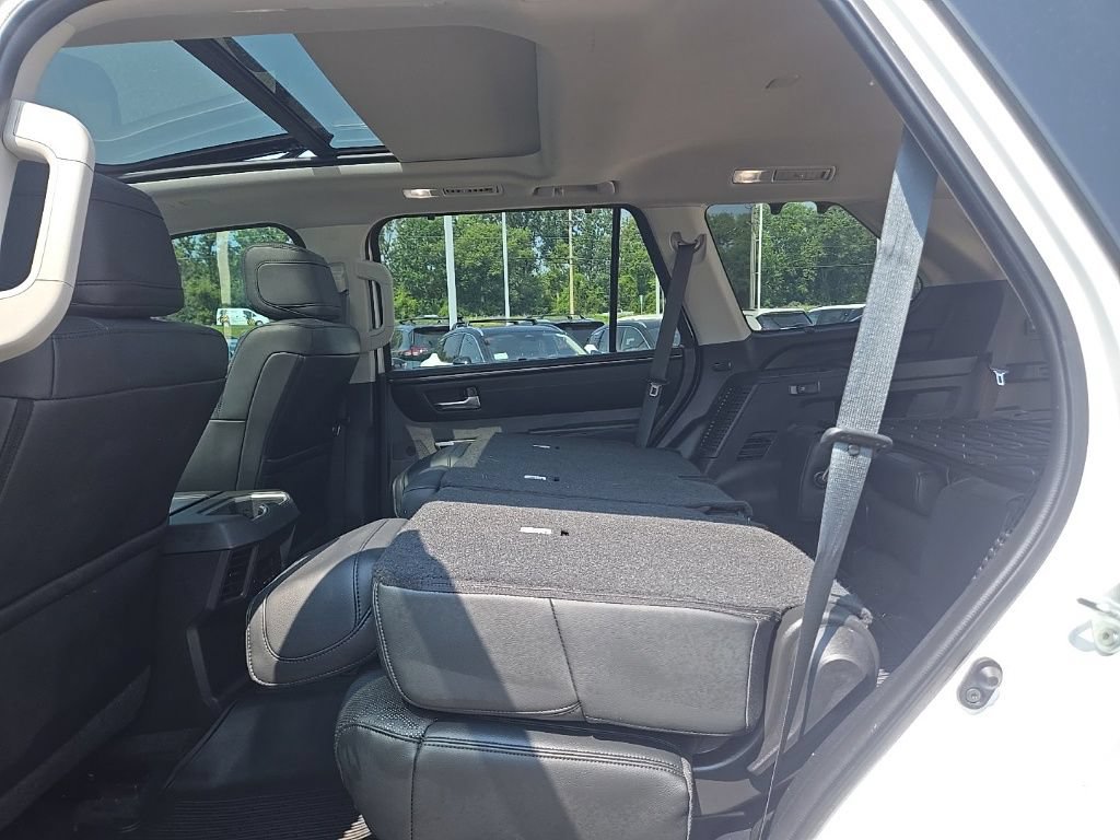 Used 2024 Toyota Sequoia Limited AWD/4WD image 36