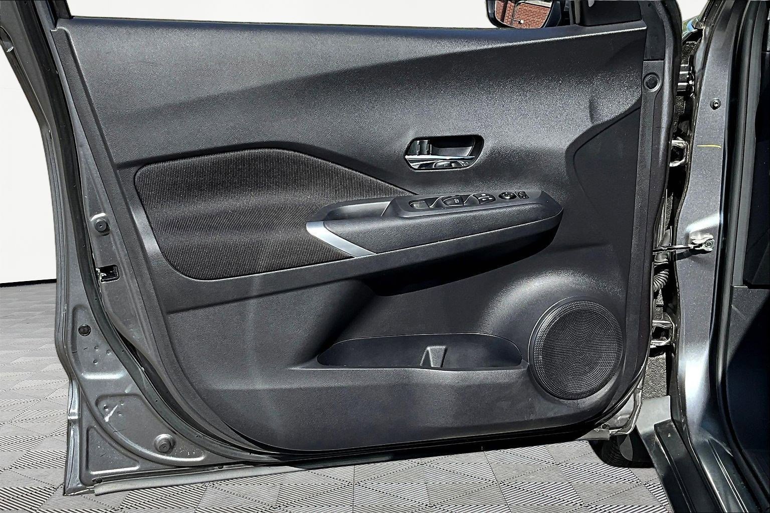 Certified 2023 Nissan Kicks SV FWD image 20