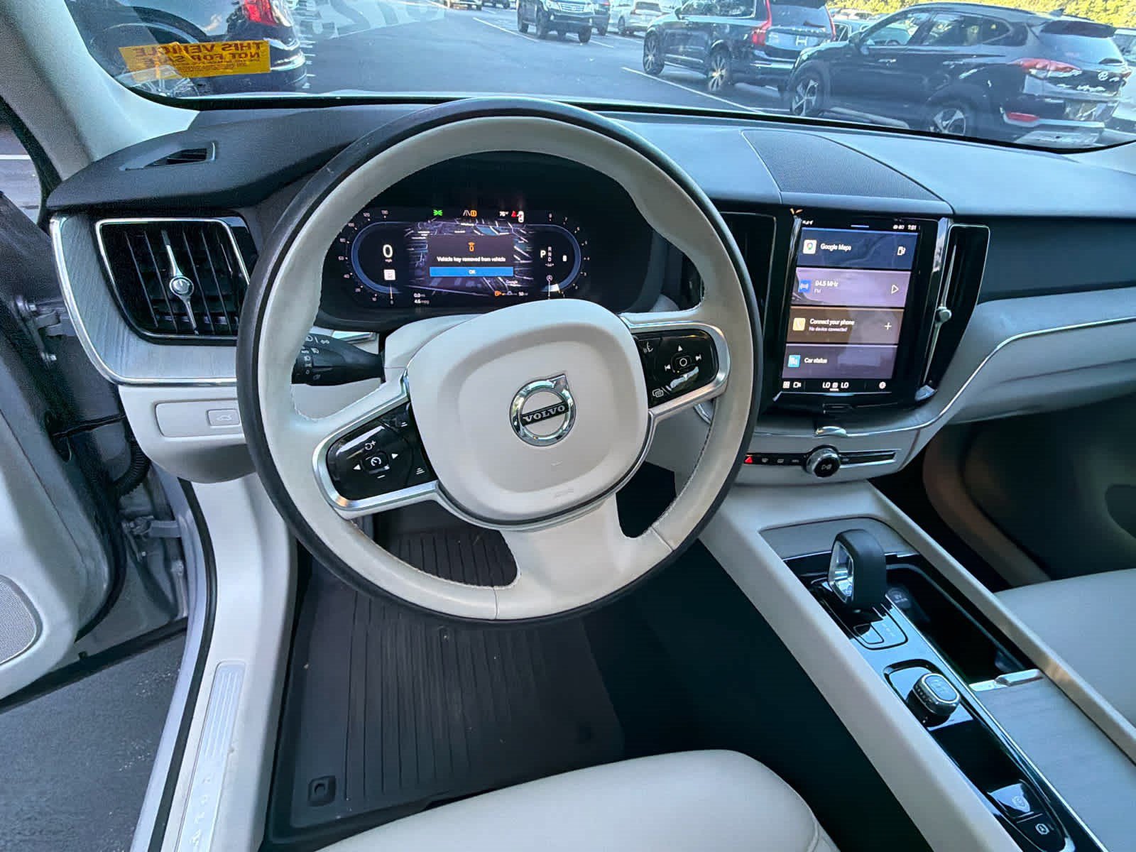 Certified 2023 Volvo XC60 B5 Plus w/ Protection Package Premier FWD image 28