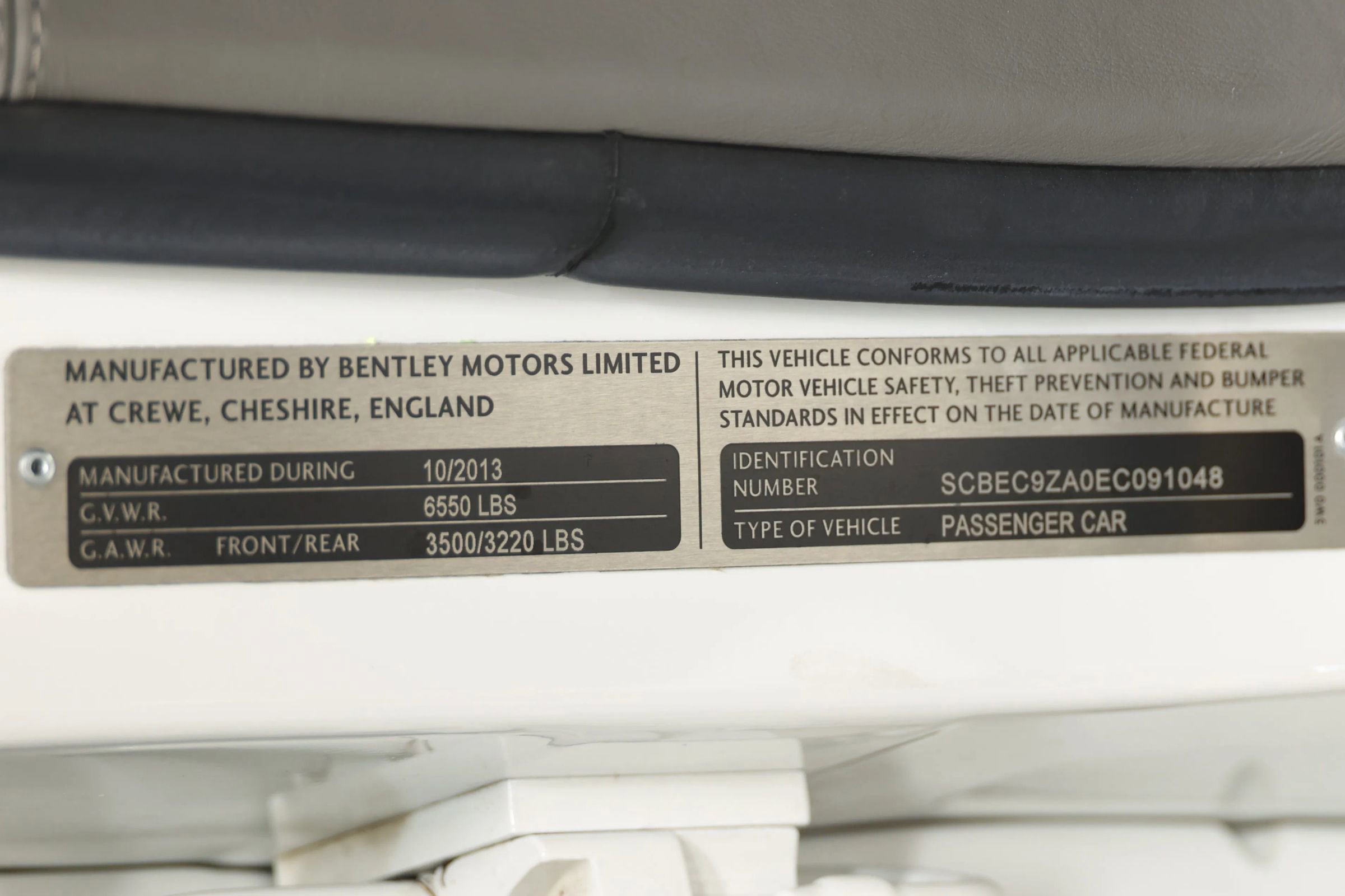 Used 2014 Bentley Flying Spur W12 image 95