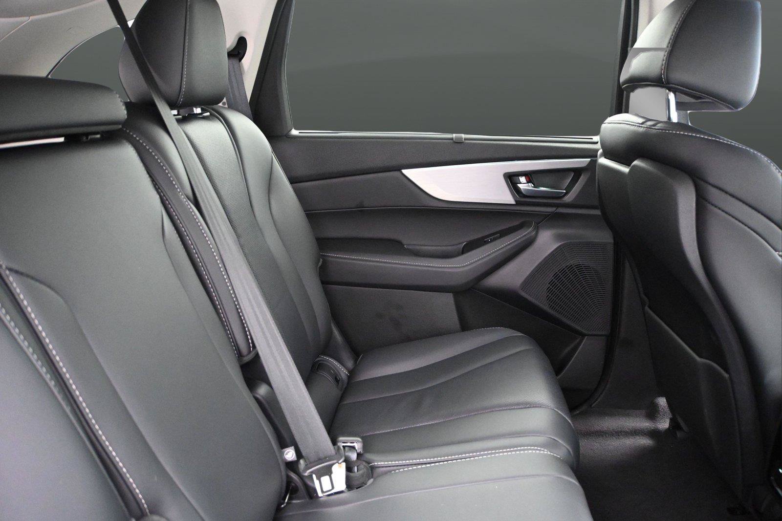 Certified 2024 Acura MDX SH-AWD w/ Technology Package image 18