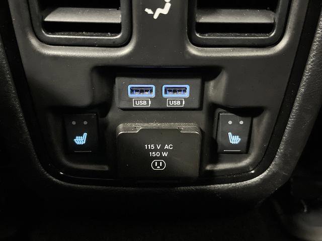 Certified 2025 Dodge Durango R/T image 37