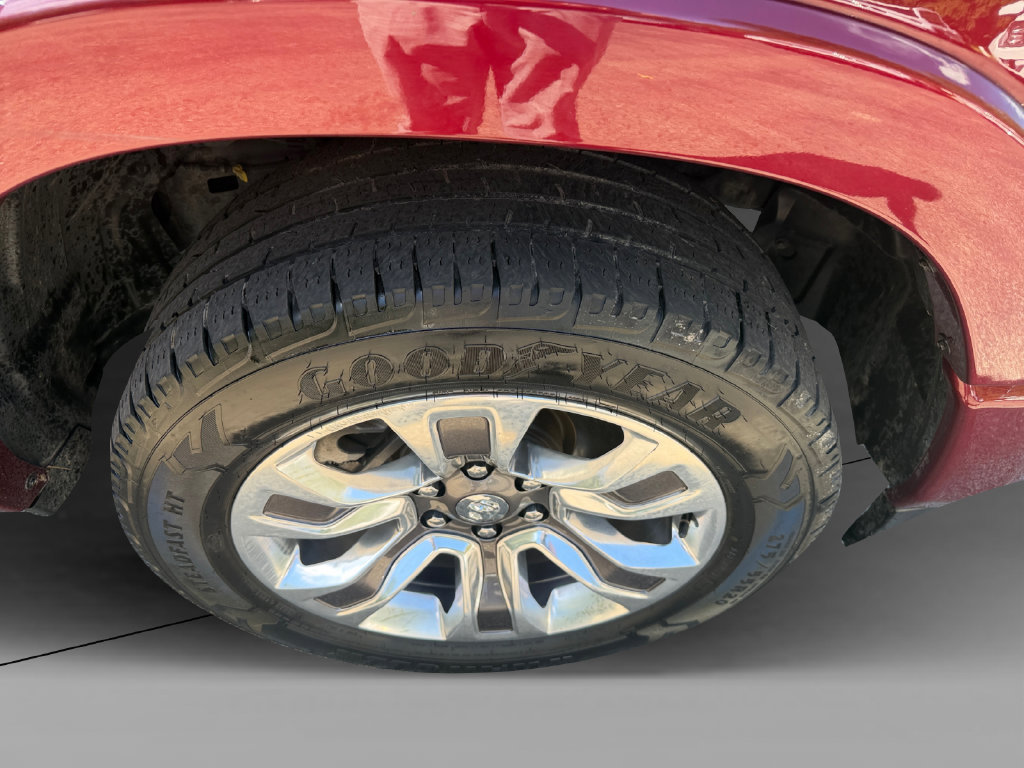 Used 2023 RAM 1500 Limited AWD/4WD image 9