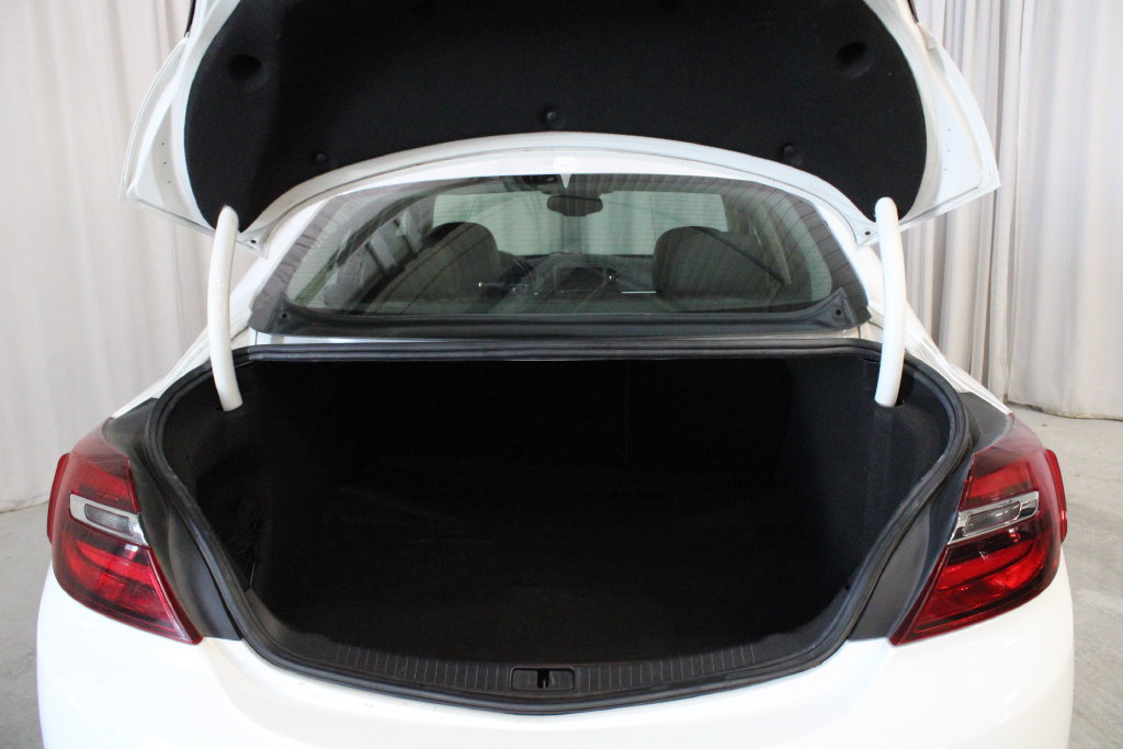Used 2014 Buick Regal Premium FWD image 31