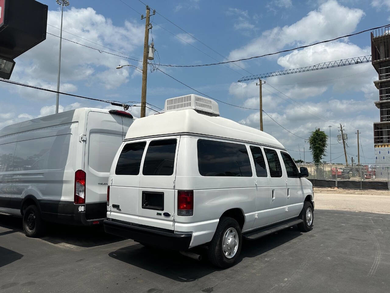 Used 2012 Ford E-150 and Econoline 150 Wagon w/ PWR Windows & Locks Group image 6