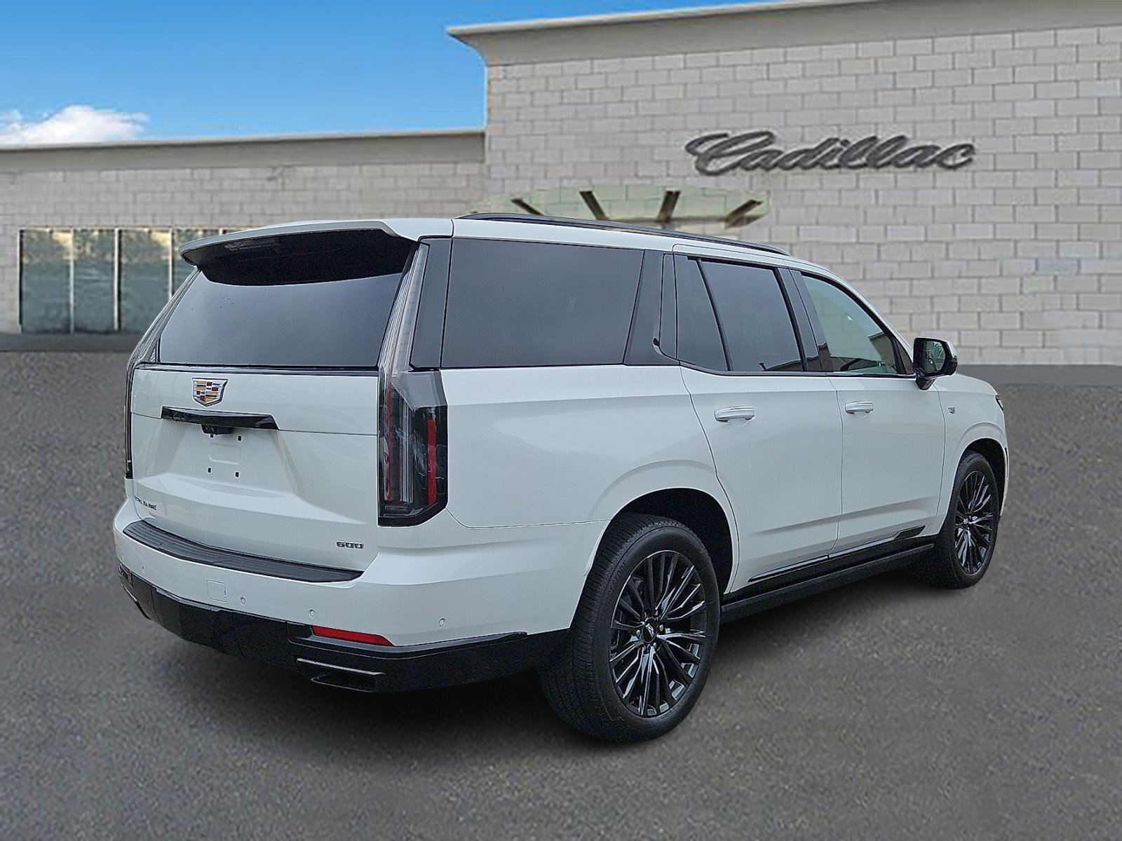 Certified 2025 Cadillac Escalade Sport Platinum AWD/4WD image 4