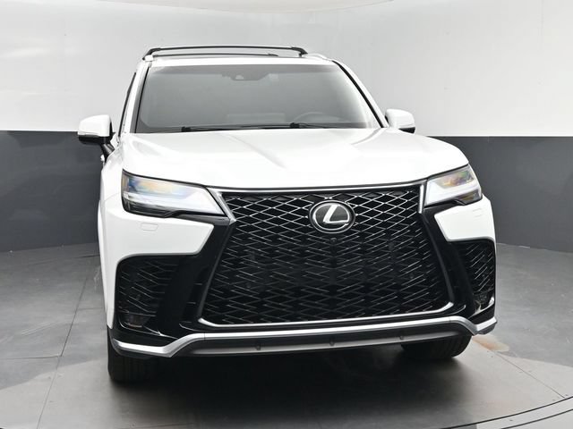 Used 2023 Lexus LX 600 F Sport w/ Accessory Package (Z1) AWD/4WD image 21