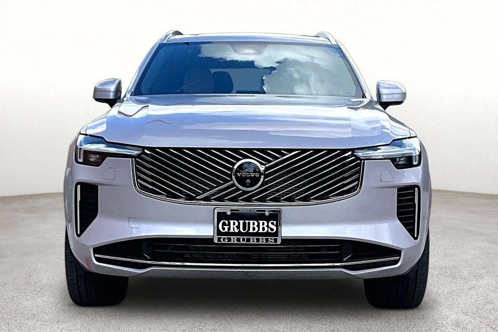 Certified 2026 Volvo XC90 B6 Plus AWD/4WD image 4