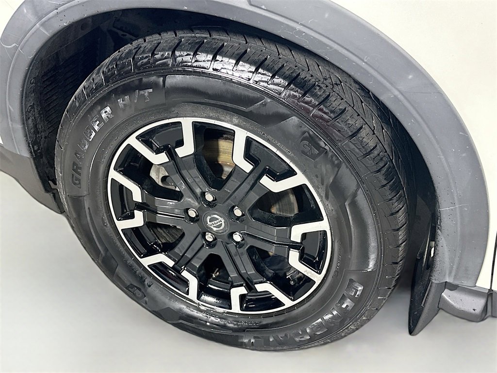 Used 2020 Nissan Pathfinder SL image 30