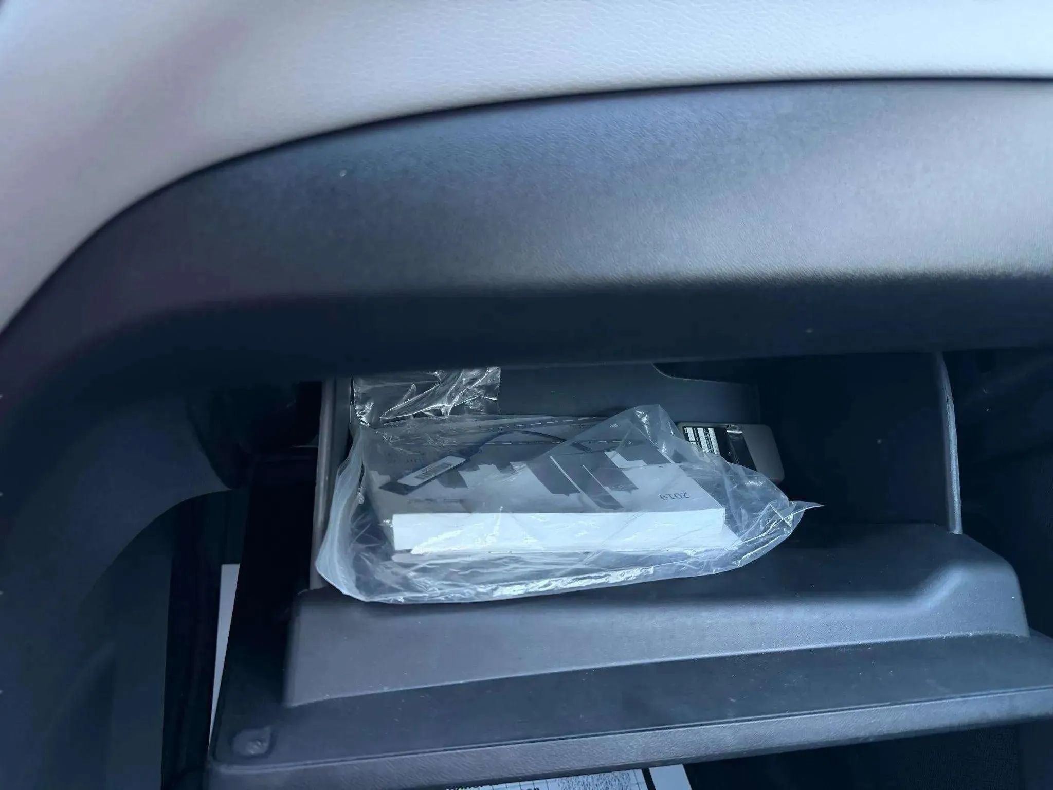 Used 2019 Chevrolet Equinox LS image 30