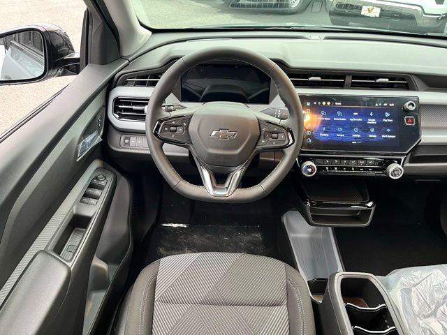 New 2027 Chevrolet Bolt LT w/ Comfort Package FWD image 22