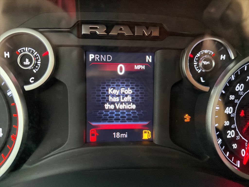 New 2026 RAM 2500 Big Horn AWD/4WD image 38