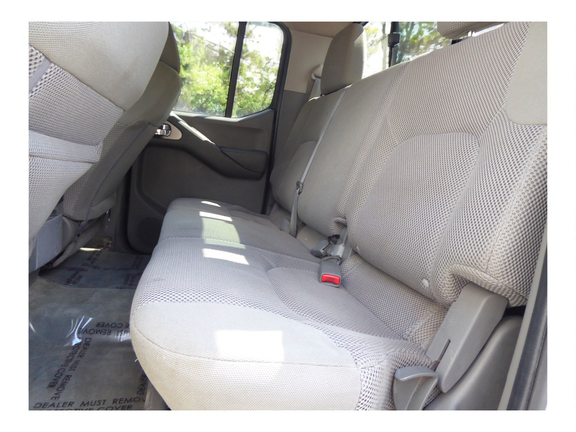 Used 2016 Nissan Frontier SV image 17