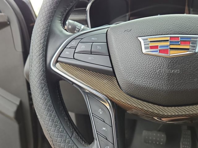 Used 2017 Cadillac XT5 Platinum AWD/4WD image 20