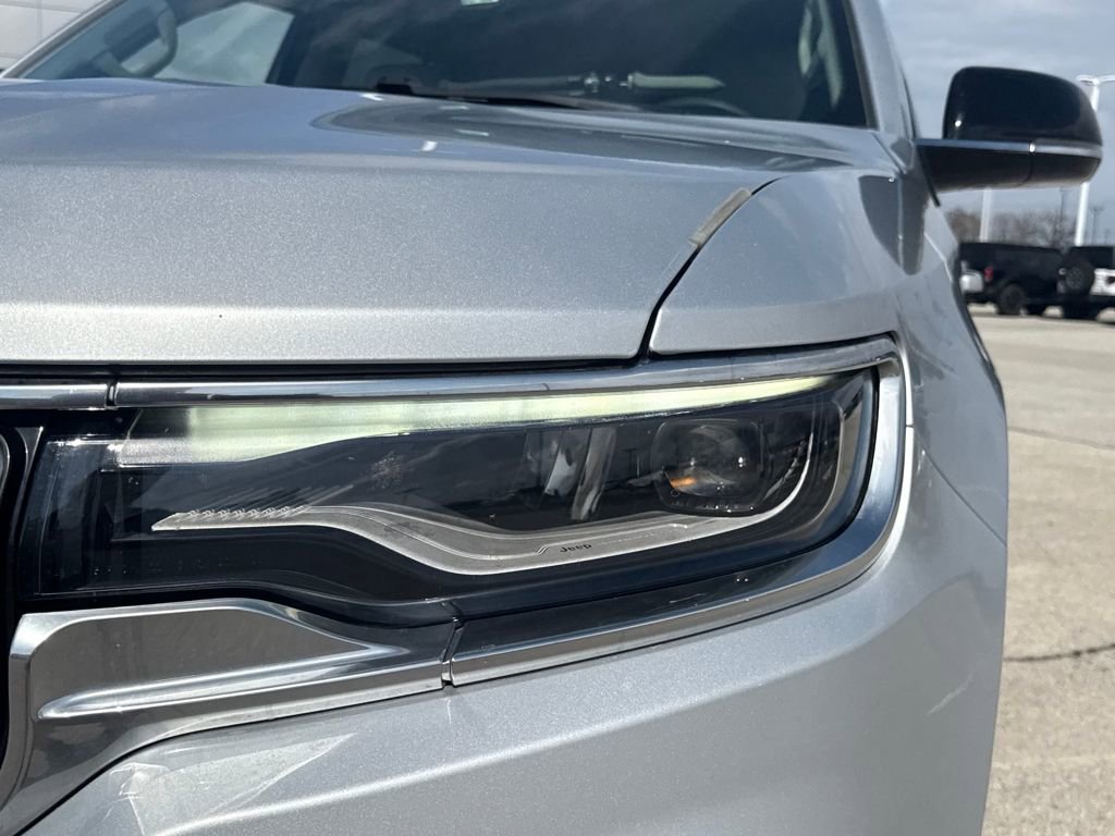 Used 2024 Jeep Wagoneer Series II w/ Flexible Seating Group image 11