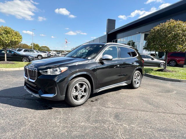 Used 2024 BMW X1 xDrive28i AWD/4WD image 4
