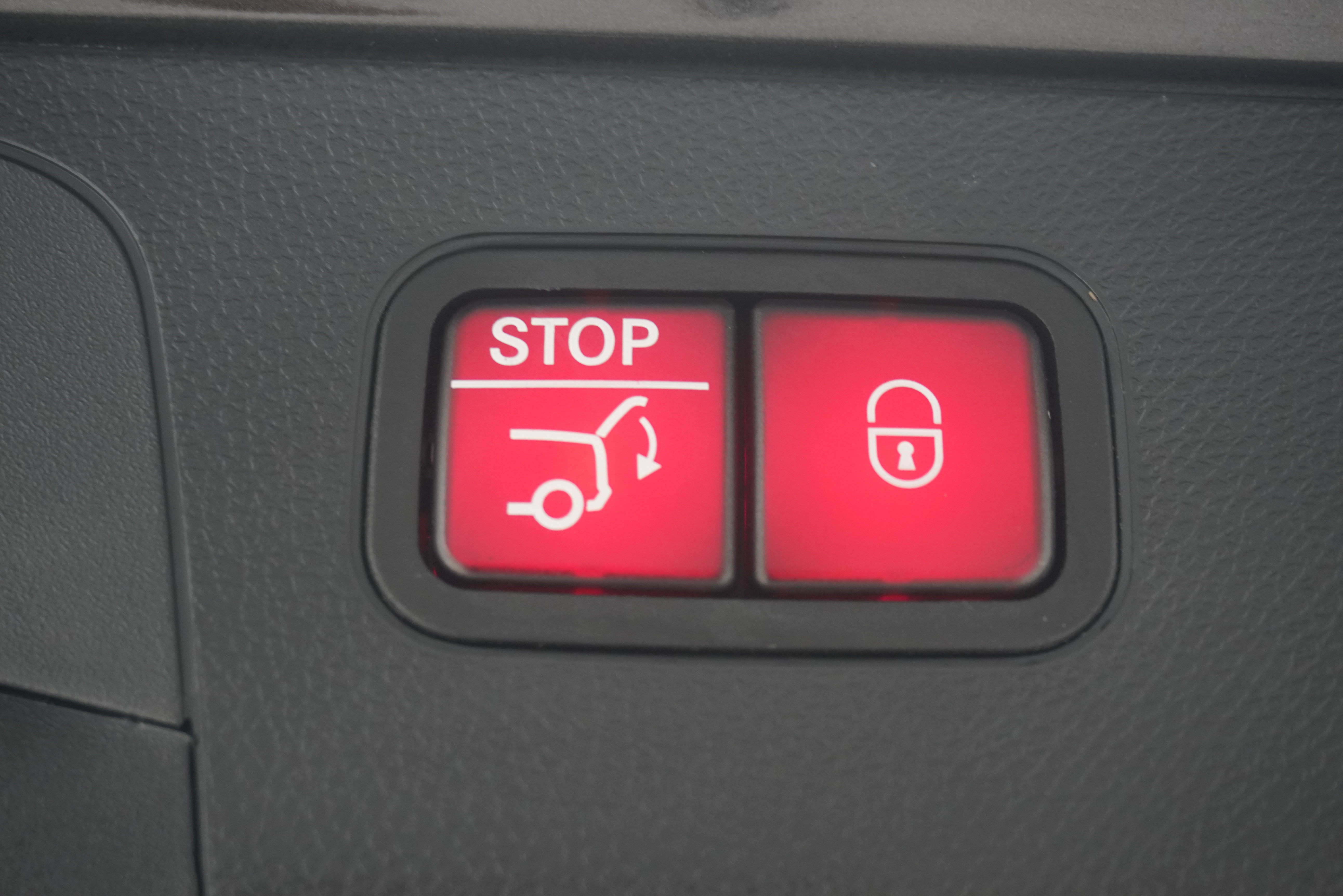 Used 2022 Mercedes-Benz GLC 300 image 26