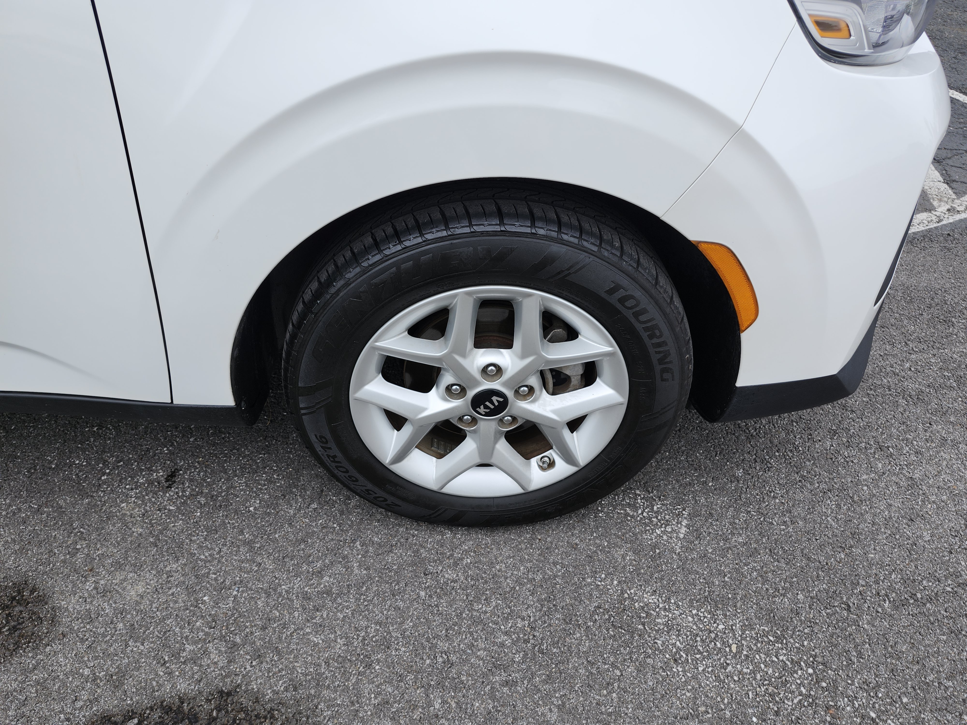 Used 2021 Kia Soul S FWD image 9