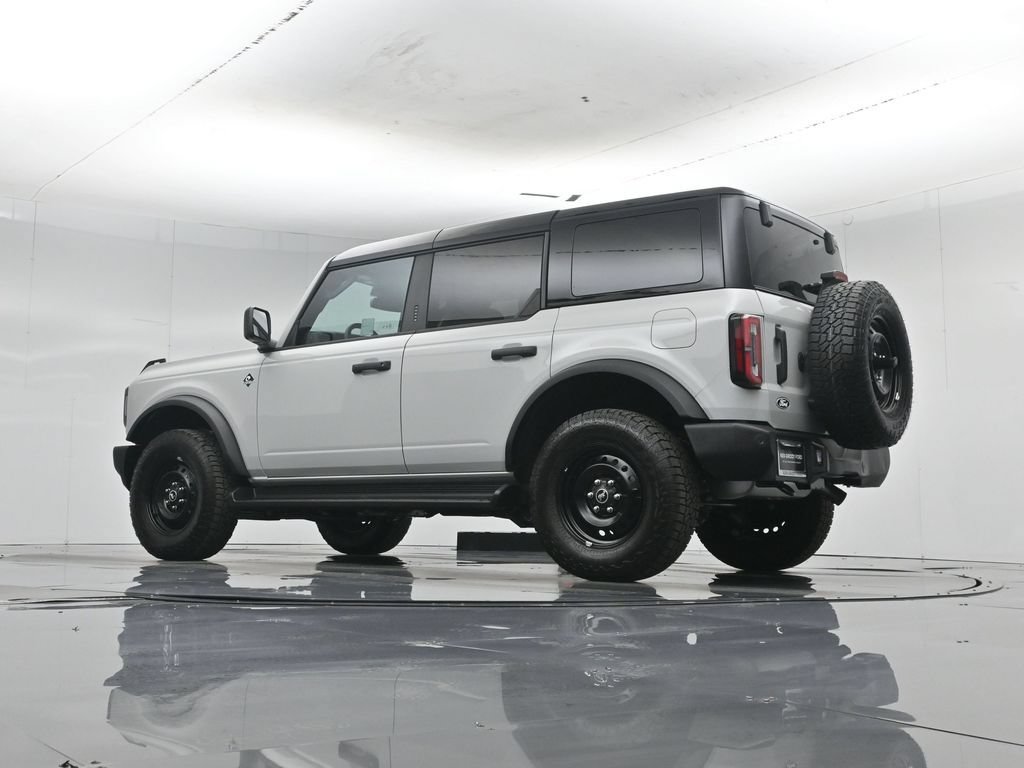 Used 2026 Ford Bronco Outer Banks AWD/4WD image 48