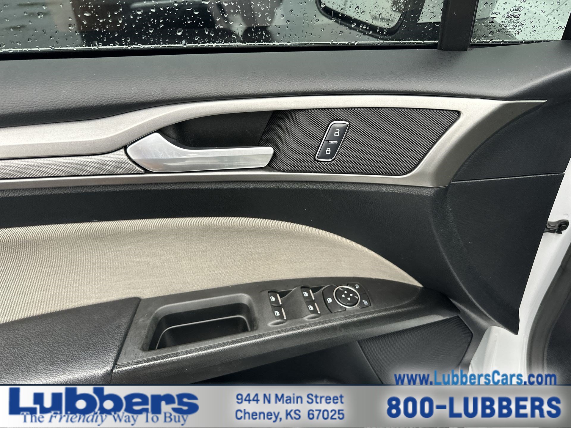 Used 2017 Ford Fusion S FWD image 4