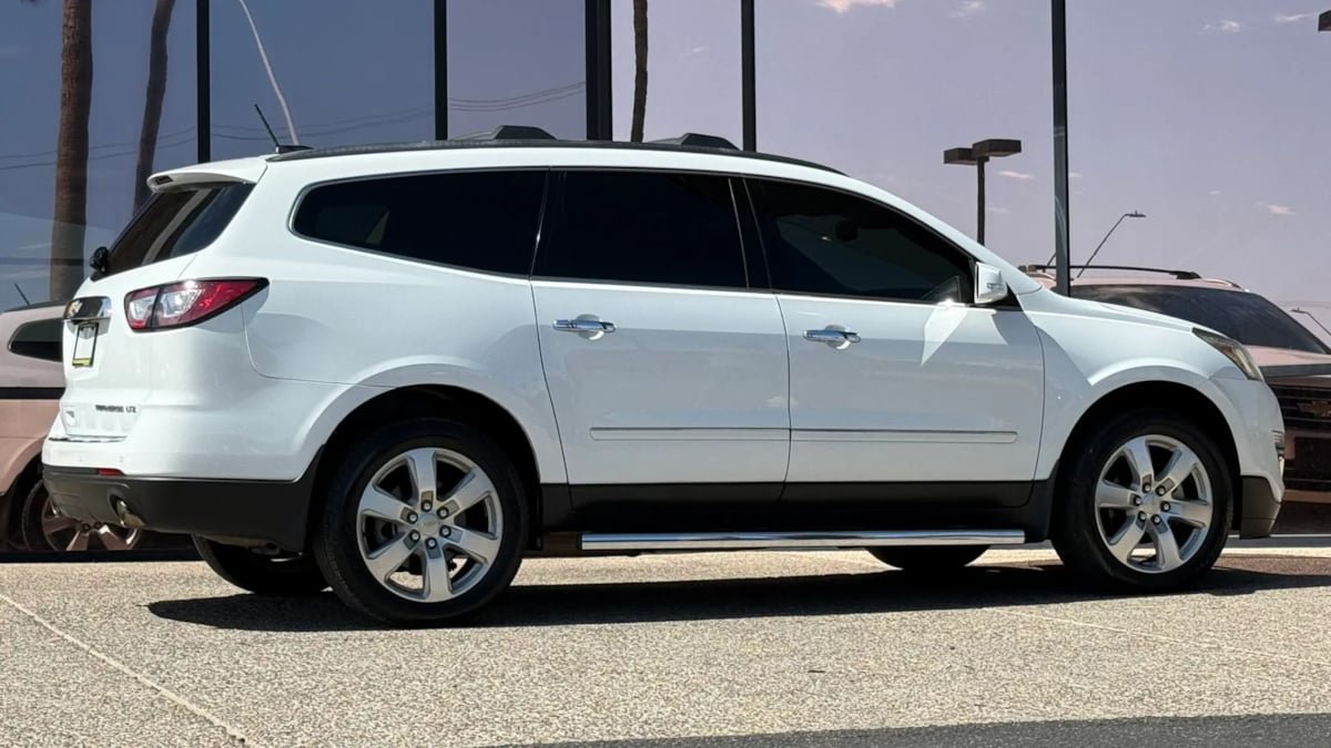 Used 2016 Chevrolet Traverse LTZ w/ LPO, 'HIT The Road' Package FWD image 13