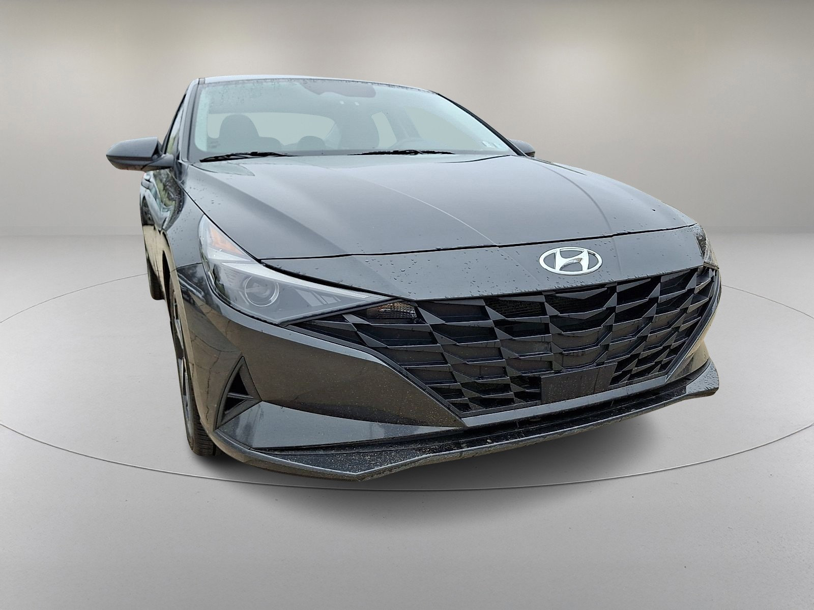 Used 2023 Hyundai Elantra SEL w/ Convenience Package image 2