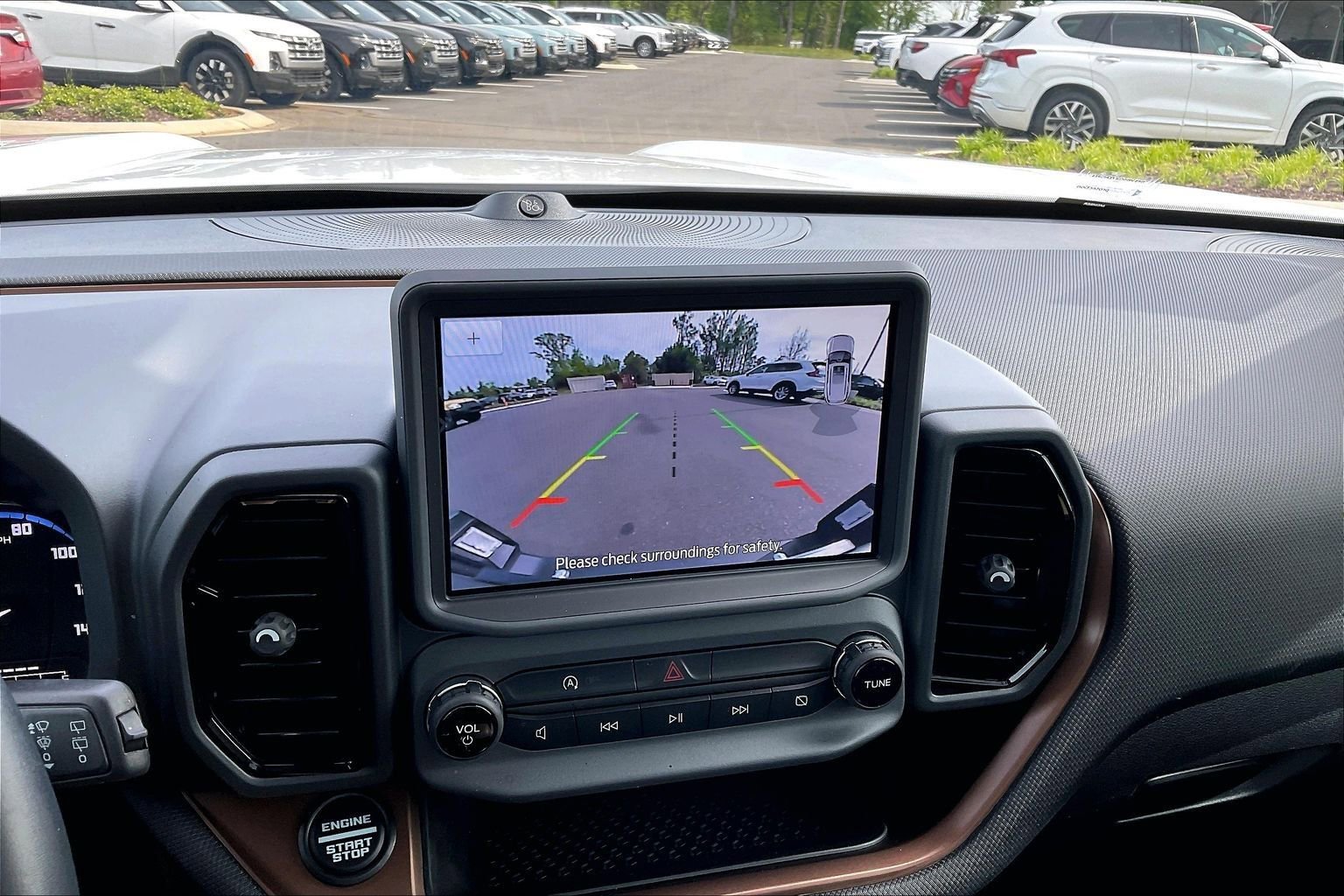 Used 2024 Ford Bronco Sport Outer Banks w/ Tech Package image 14