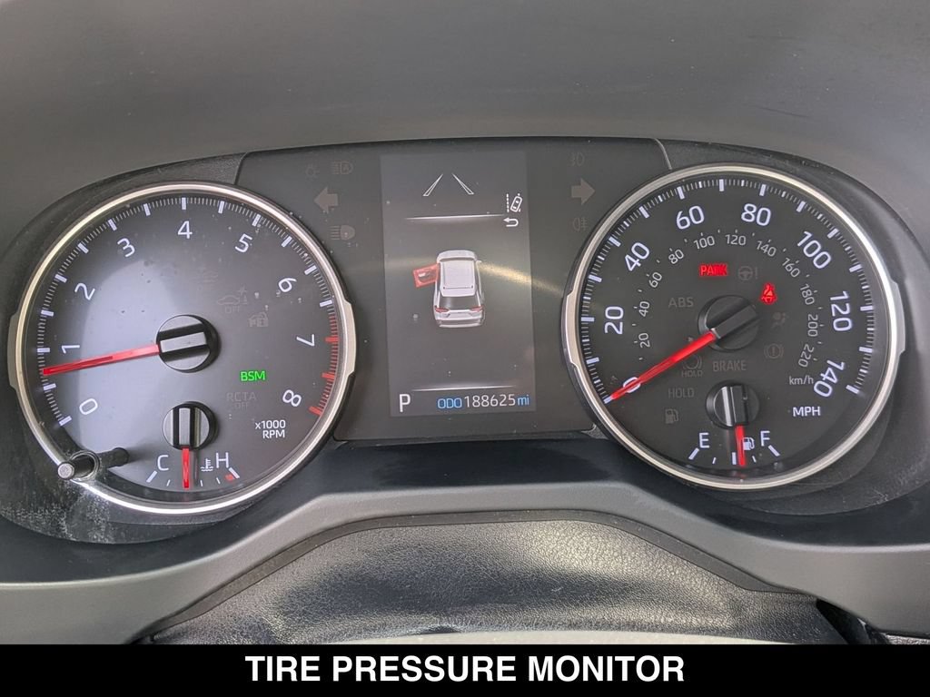 Used 2020 Toyota RAV4 XLE w/ All Weather Liner Package AWD/4WD image 19