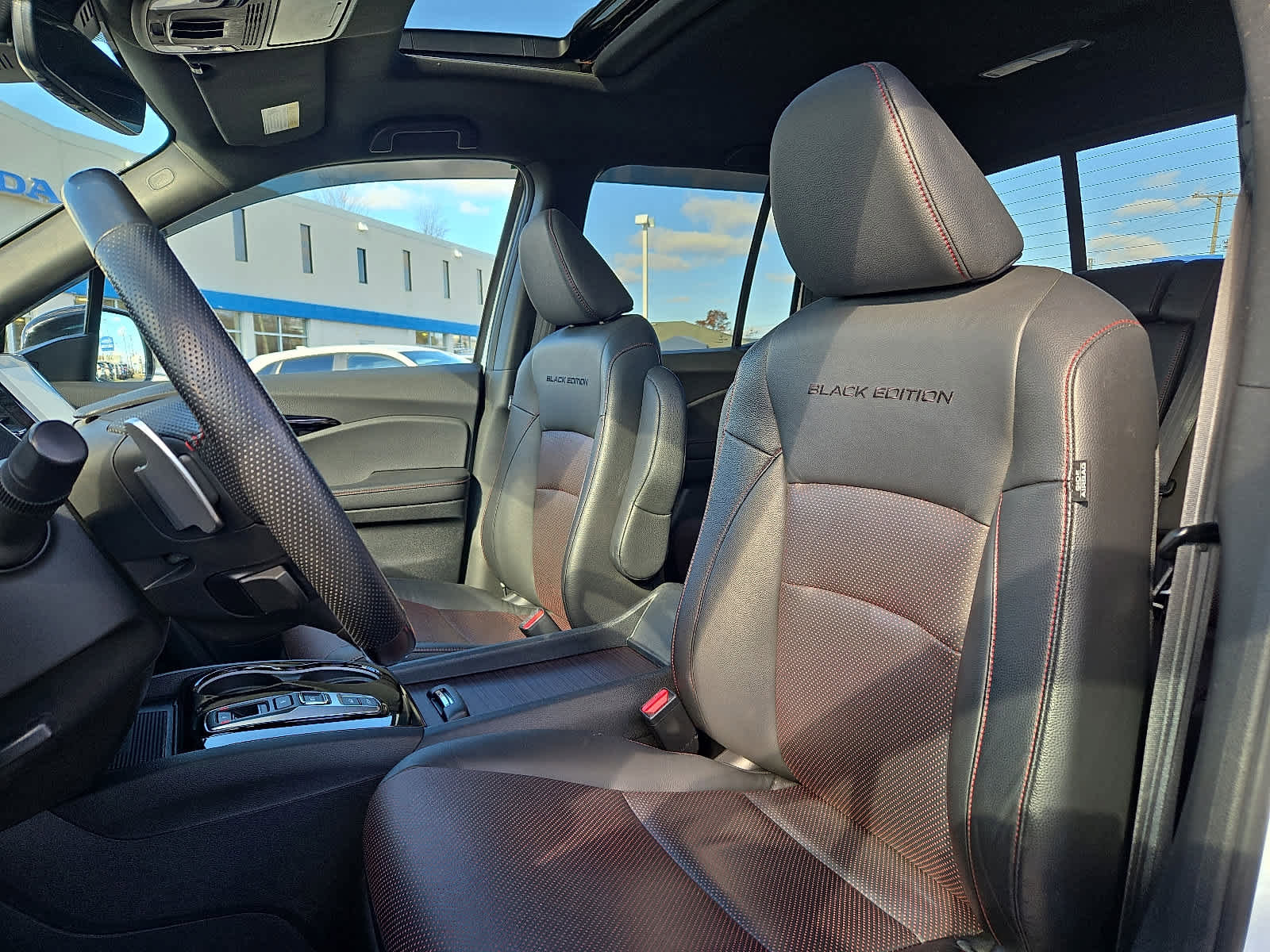 Used 2022 Honda Ridgeline Black Edition image 15