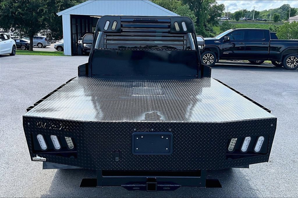 Used 2023 Ford F450 XL RWD image 9