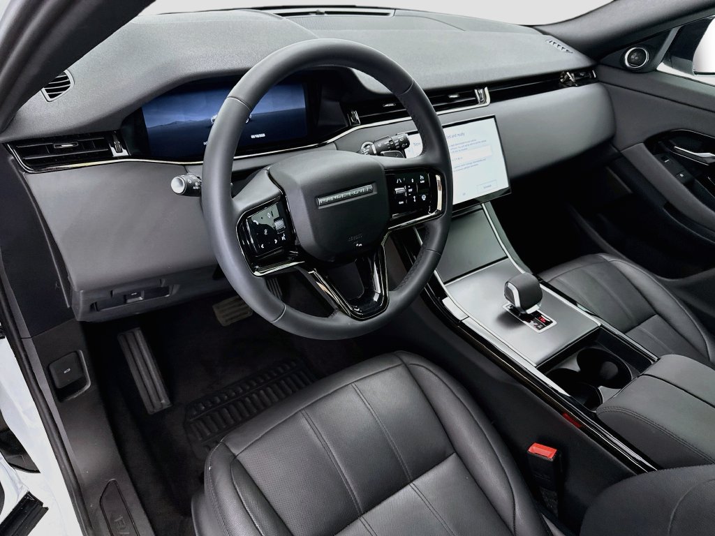 Used 2026 Land Rover Range Rover Evoque S AWD/4WD image 9