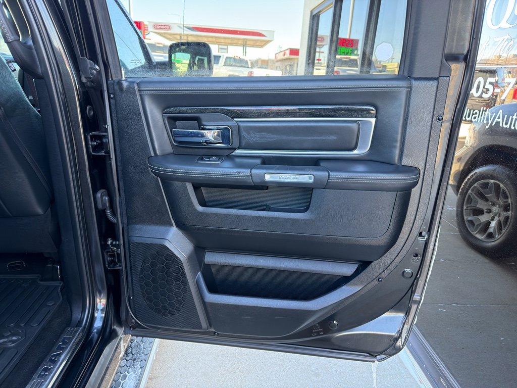 Used 2017 RAM 1500 Limited image 9