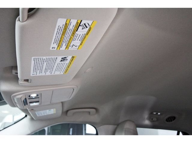 Used 2024 Ford Explorer XLT w/ Equipment Group 202A RWD image 29