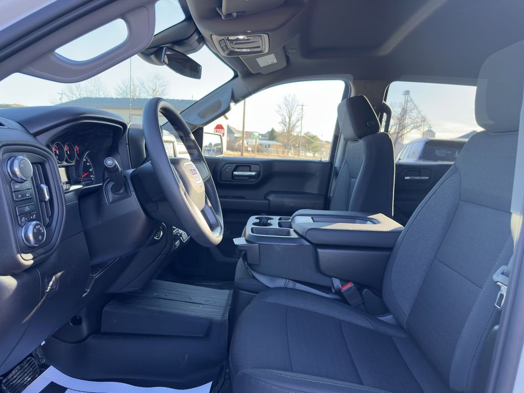 New 2026 GMC Sierra 1500 Pro w/ Graphite Edition AWD/4WD image 7