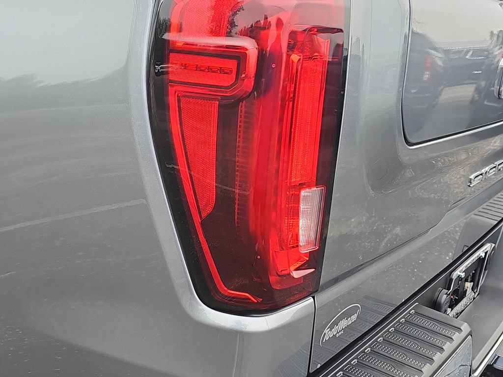 Certified 2021 GMC Sierra 1500 SLT w/ SLT Convenience Package AWD/4WD image 38