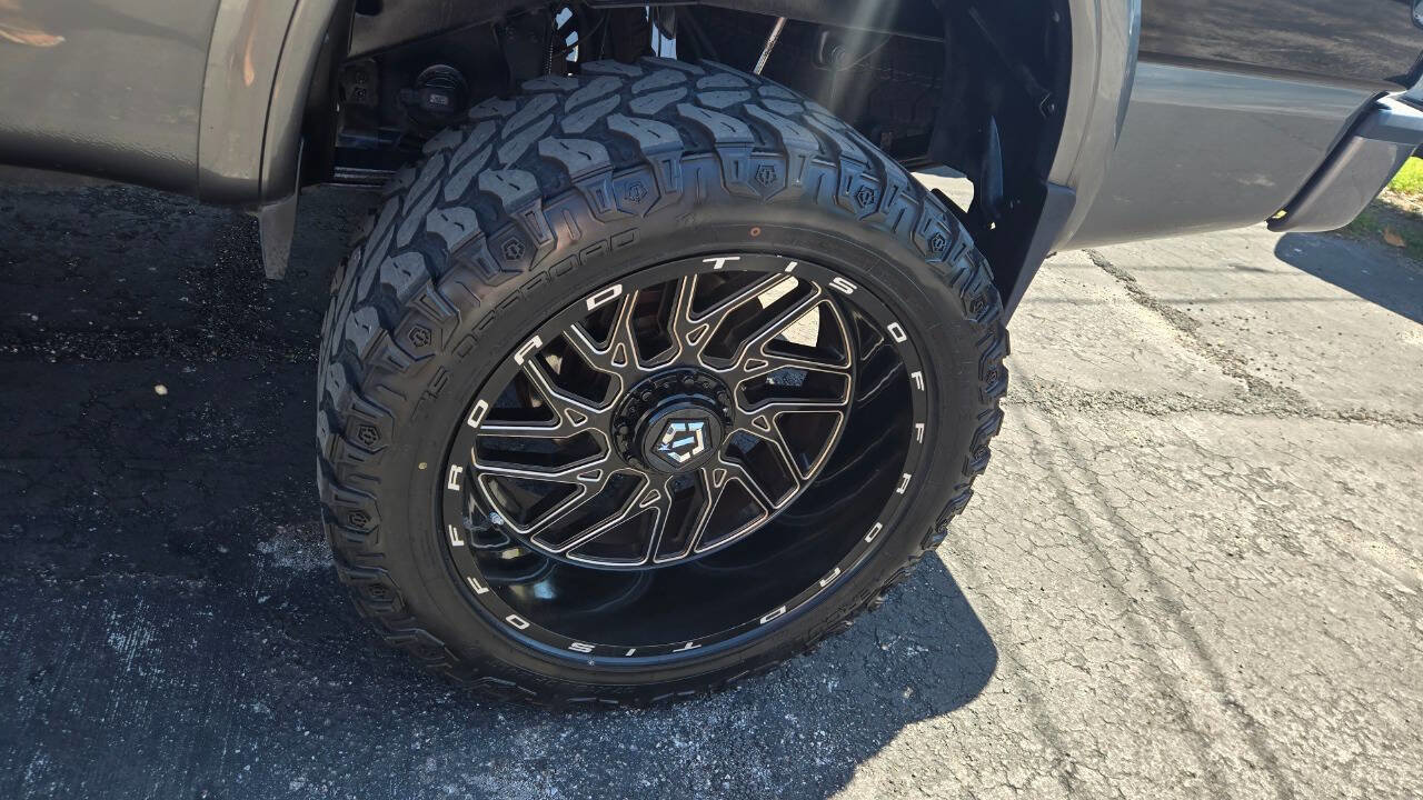 Used 2016 Nissan Titan PRO-4X AWD/4WD image 6